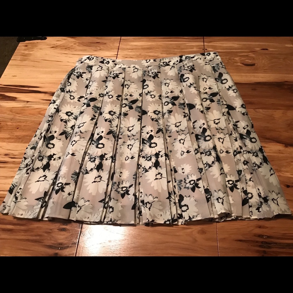 Banana Republic Floral Skirt